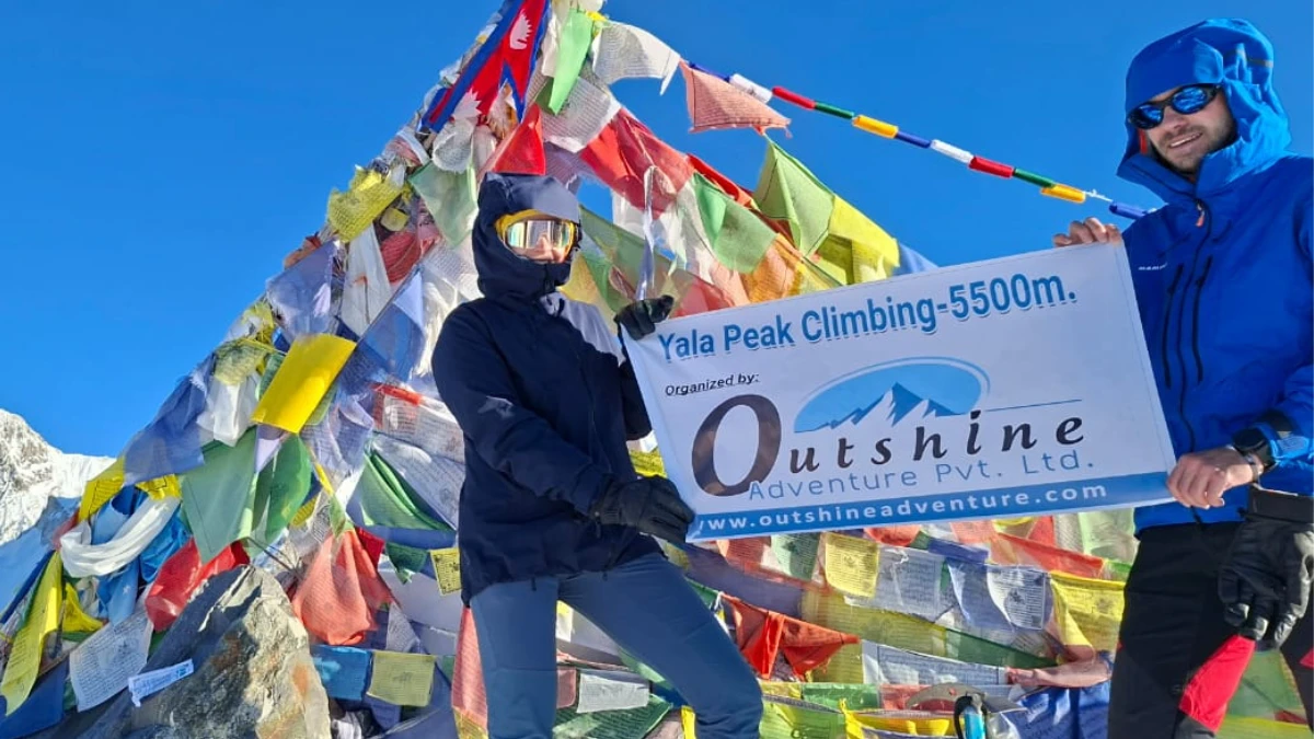 Escalada al Yala Peak