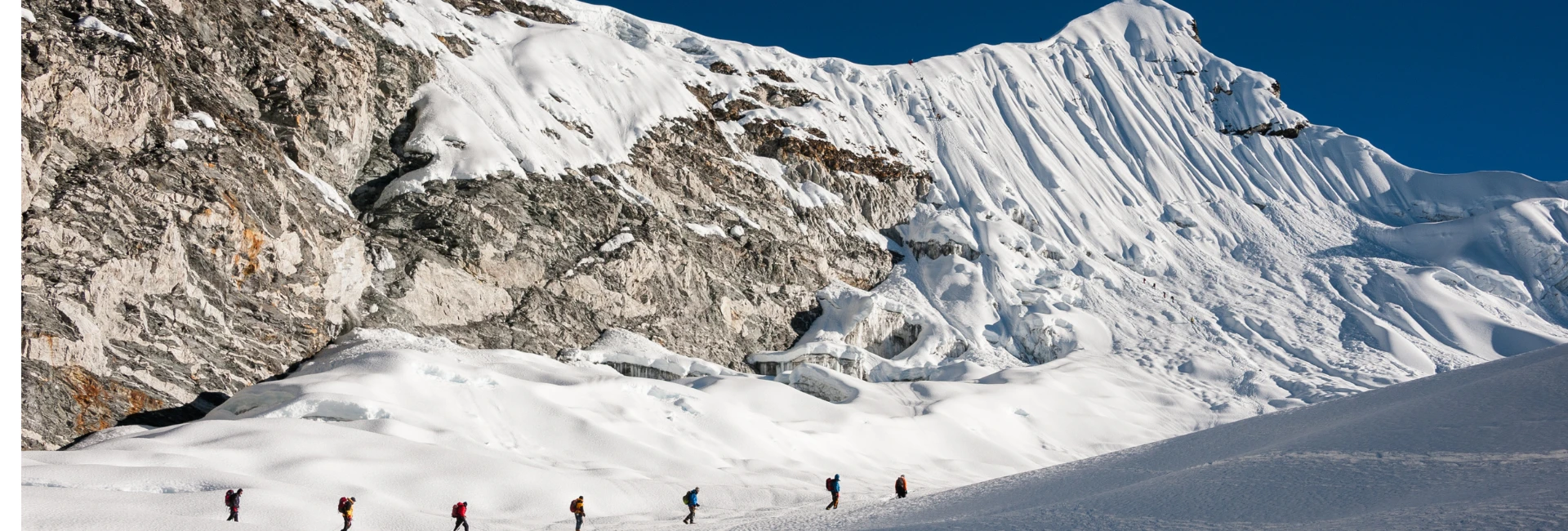 Las mejores cumbres para principiantes en Nepal 2026/2027: ¿Por dónde empezar?