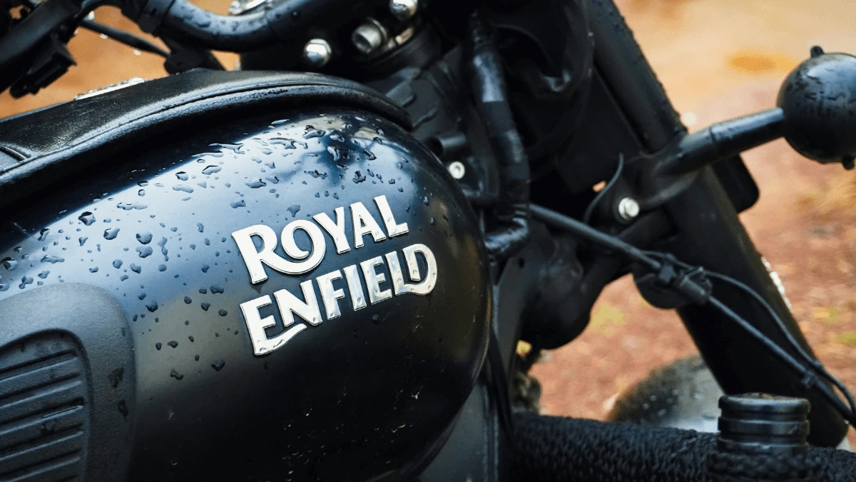 Aventura en Royal Enfield – Viajes a Nepal