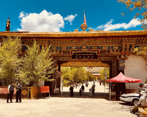 Lhasa capital del tíbet ()