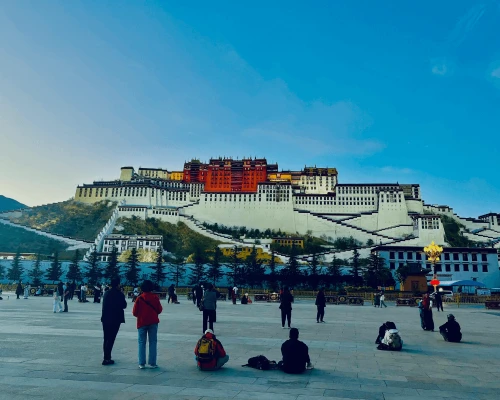 Palacio potala en lhasa ()