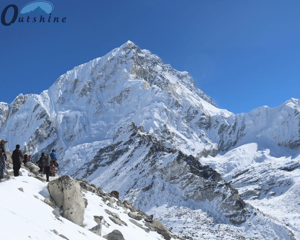 Ruta de trekking hacia el Campamento Base del Everest en Nepal
