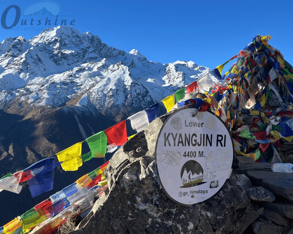Vista panorámica desde Tserko Ri durante el Trek al Valle de Langtang